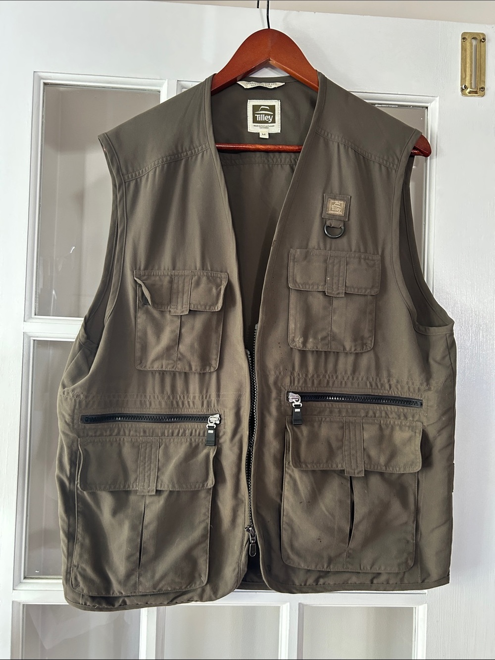 Tilley Men's Olive Utility Vest with Multiple Pockets - as is